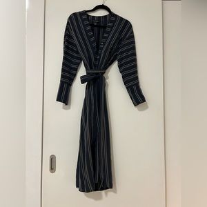 Club Monaco long sleeve dress